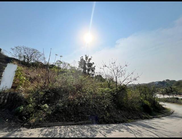 LAND FOR SALE IN KENVILLE